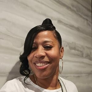 Meet your Posher, Stacy